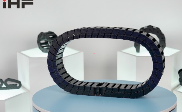 ケーブル管理の革命：ケーブルリールキャリアの究極ガイド